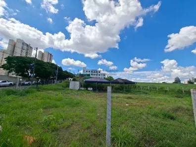 Lote/Terreno à venda, 909m² no Terra Bonita, Londrina