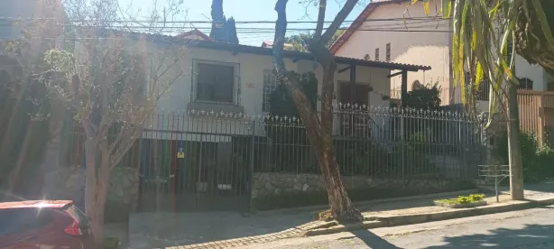 Casa com 5 Quartos à venda, 278m² no Anchieta, Belo Horizonte