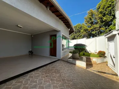 Casa com 3 Quartos à venda, 179m² no Jardim Brasília, Piracicaba