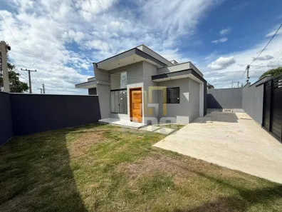 Casa com 2 Quartos à venda, 62m² no Maria Turri, Rio das Ostras