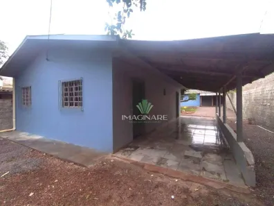 Casa com 3 Quartos para alugar, 80m² no Cancelli, Cascavel