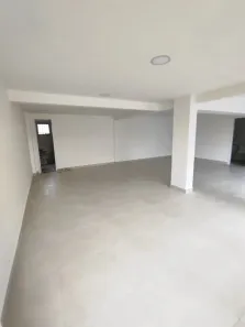 Sala Comercial à venda, 118m² no Centro, Araruama