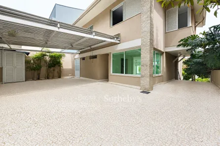 Casa com 3 Quartos à venda, 301m² no Vila Progredior, São Paulo