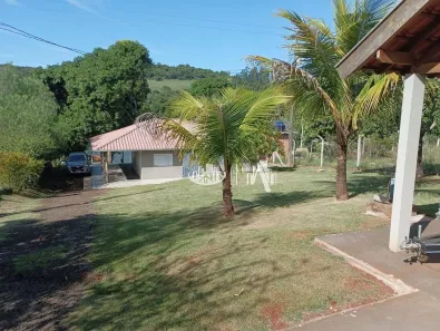 Fazenda/Sítio com 2 Quartos à venda, 240m² no Maravilha, Londrina