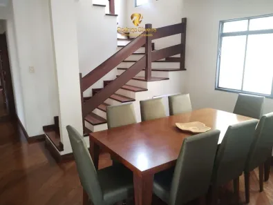 Sobrado com 5 Quartos à venda, 250m² no Jardim Souto, São José dos Campos