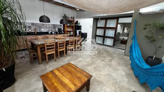 Sobrado com 3 Quartos à venda, 280m² no Jardim Londrina, São Paulo