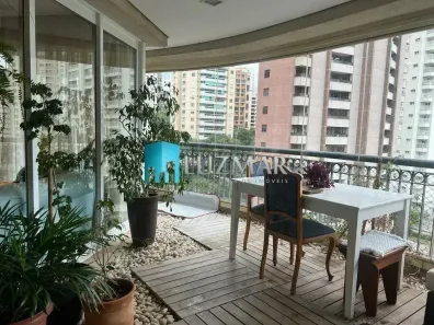 Apartamento com 4 Quartos à venda, 156m² no Vila Suzana, São Paulo