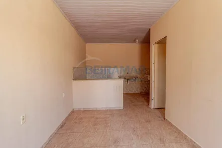 Casa com 1 Quarto para alugar, 36m² no Samambaia Norte, Brasília