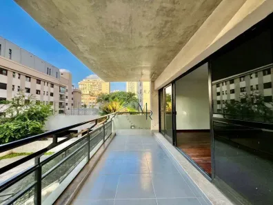 Apartamento com 3 Quartos à venda, 240m² no Real Parque, São Paulo