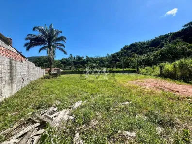 Lote/Terreno à venda, 808m² no Capricónio III, Caraguatatuba