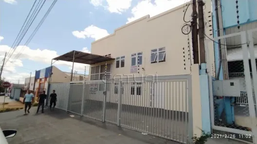 Galpão/Depósito/Armazém com 3 Quartos para alugar, 550m² no Igapó, Londrina