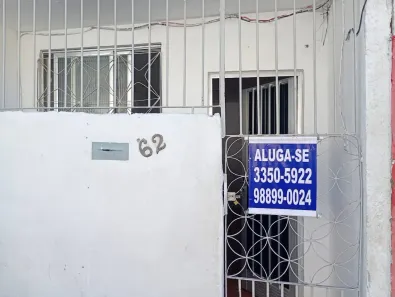 Casa com 1 Quarto para alugar, 30m² no Vila Valqueire, Rio de Janeiro