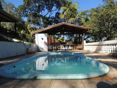 Fazenda/Sítio com 3 Quartos à venda, 140m² no Centro, Juquitiba
