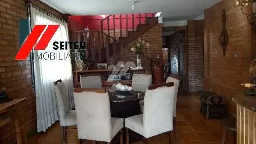 Casa com 4 Quartos à venda, 330m² no Itacorubi, Florianópolis