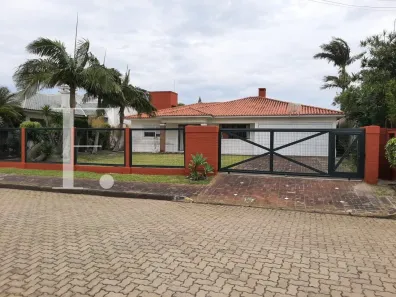 Casa com 3 Quartos à venda, 201m² no Atlantida, Xangri-Lá