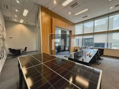 Sala Comercial para alugar, 220m² no Cidade Monções, São Paulo