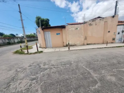 Casa com 3 Quartos à venda, 80m² no Guajeru, Fortaleza