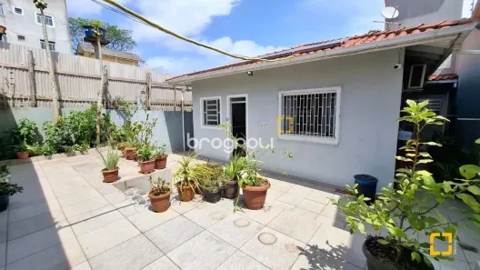 Casa com 3 Quartos à venda, 169m² no Capoeiras, Florianópolis
