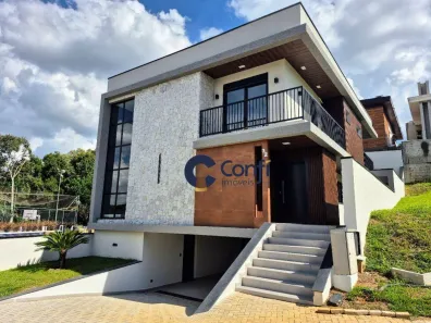 Casa de Condomínio com 4 Quartos à venda, 330m² no São Braz, Curitiba