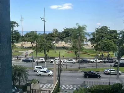 Apartamento com 3 Quartos à venda, 190m² no Gonzaga, Santos