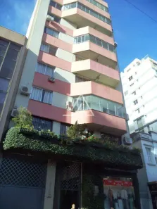 Apartamento com 2 Quartos para alugar, 80m² no Centro, Passo Fundo