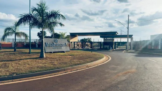 Lote/Terreno à venda, 250m² no Recreio dos Bandeirantes, Uberaba