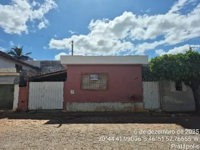 Casa com 3 Quartos à venda, 220m² no , Pratápolis