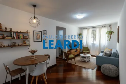 Apartamento com 2 Quartos para alugar, 63m² no Vila Parque Jabaquara, São Paulo