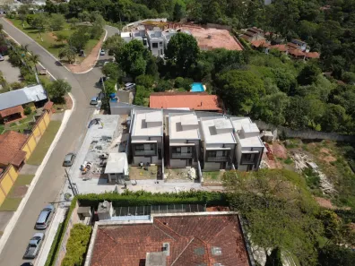Casa de Condomínio com 3 Quartos à venda, 160m² no Jardim Ana Estela, Carapicuíba