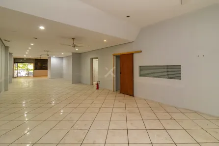 Ponto Comercial para alugar, 204m² no Moinhos de Vento, Porto Alegre