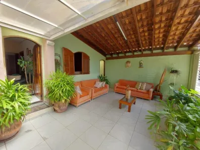 Casa com 3 Quartos à venda, 200m² no Jardim Santa Madalena, Sumaré