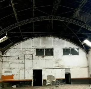 Galpão/Depósito/Armazém à venda, 1872m² no Cambuci, São Paulo