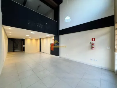 Ponto Comercial para alugar, 118m² no São José, Divinópolis