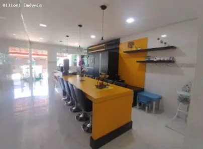 Casa com 2 Quartos à venda, 192m² no Vila Miranda, Itaquaquecetuba
