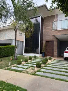 Casa de Condomínio com 3 Quartos para alugar, 200m² no Condomínio Belvedere, Cuiabá