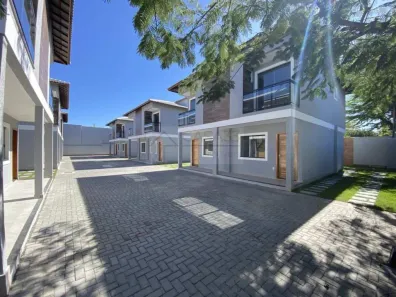 Casa com 2 Quartos para alugar, 88m² no Jardim Atlântico Leste (Itaipuaçu), Maricá