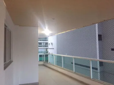 Apartamento com 3 Quartos para alugar, 123m² no Praia da Costa, Vila Velha