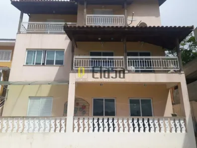 Sobrado com 3 Quartos à venda, 325m² no Parque Delfim Verde, Itapecerica da Serra