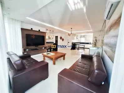Apartamento com 3 Quartos para alugar, 138m² no Centro, Balneário Camboriú
