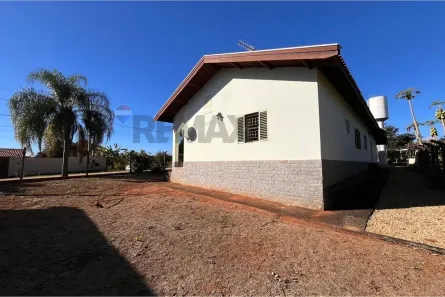 Fazenda/Sítio com 3 Quartos à venda, 219m² no Condomínio de Chácaras de Recreio Recanto Jacuba, Itapira