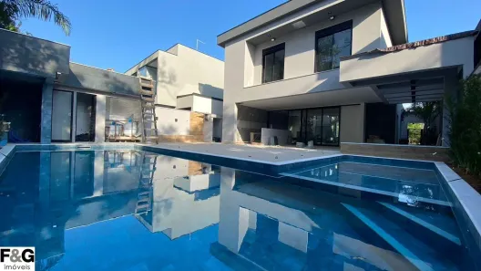 Sobrado com 6 Quartos à venda, 380m² no Riviera, Bertioga