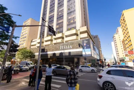 Sala Comercial à venda, 313m² no Centro, Curitiba