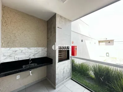Apartamento com 2 Quartos à venda, 62m² no Novo Mundo, Uberlândia