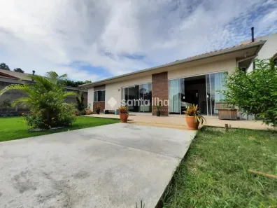 Casa com 2 Quartos à venda, 107m² no Campeche, Florianópolis