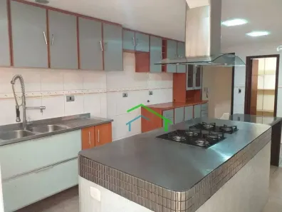 Casa com 3 Quartos à venda, 250m² no Jardim Maria Rosa, Taboão da Serra