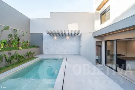 Casa de Condomínio com 3 Quartos à venda, 225m² no Granja Marileusa, Uberlândia