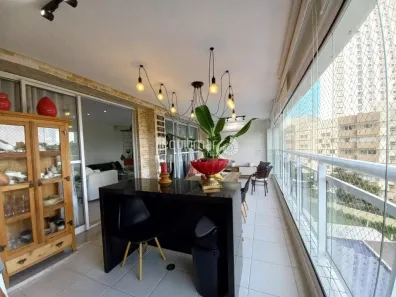 Apartamento com 3 Quartos para venda ou aluguel, 158m² no Mar e Céu, Guarujá