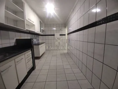 Apartamento com 3 Quartos à venda, 100m² no Jardim Las Palmas, Guarujá