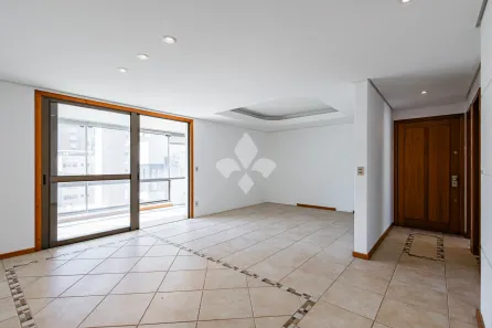 Apartamento com 3 Quartos à venda, 135m² no Auxiliadora, Porto Alegre