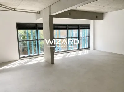 Ponto Comercial para alugar, 325m² no Indianópolis, São Paulo